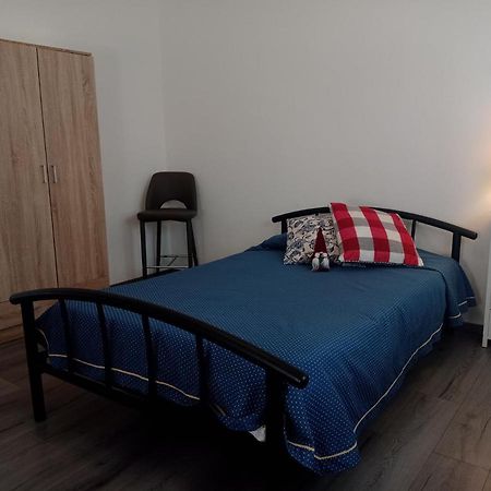 Casa Giotto, Grazioso Trilocale Apartamento Carate Brianza Exterior foto